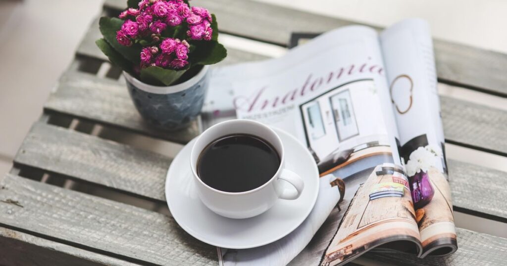 rich-coffee-and-kitten-captions-for-early-morning-content-creators